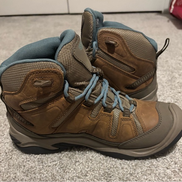 KEEN Circadia Women's 7 Mid Waterproof Leather Hiking Winter Boots -Tan and Gray - Picture 9 of 10